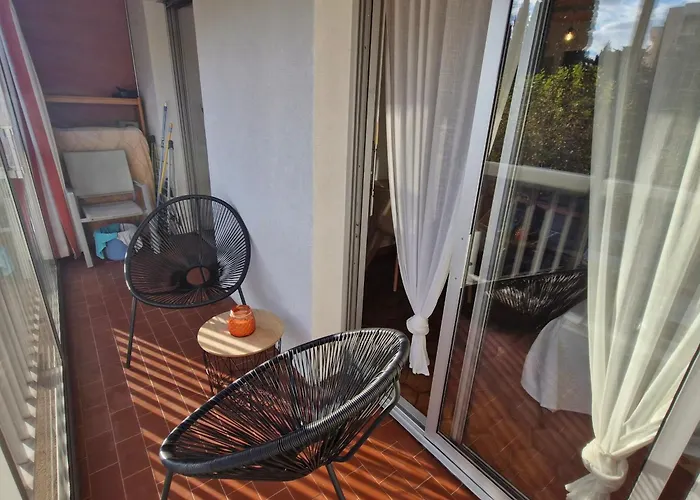 Climatisé Avec Balcon Et Parking, Proche Plages De - Fr-1-780-92 Appartement Sainte-Maxime