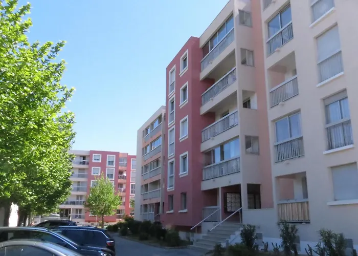 Appartement Climatisé Avec Balcon Et Parking, Proche Plages De - Fr-1-780-92 Sainte-Maxime